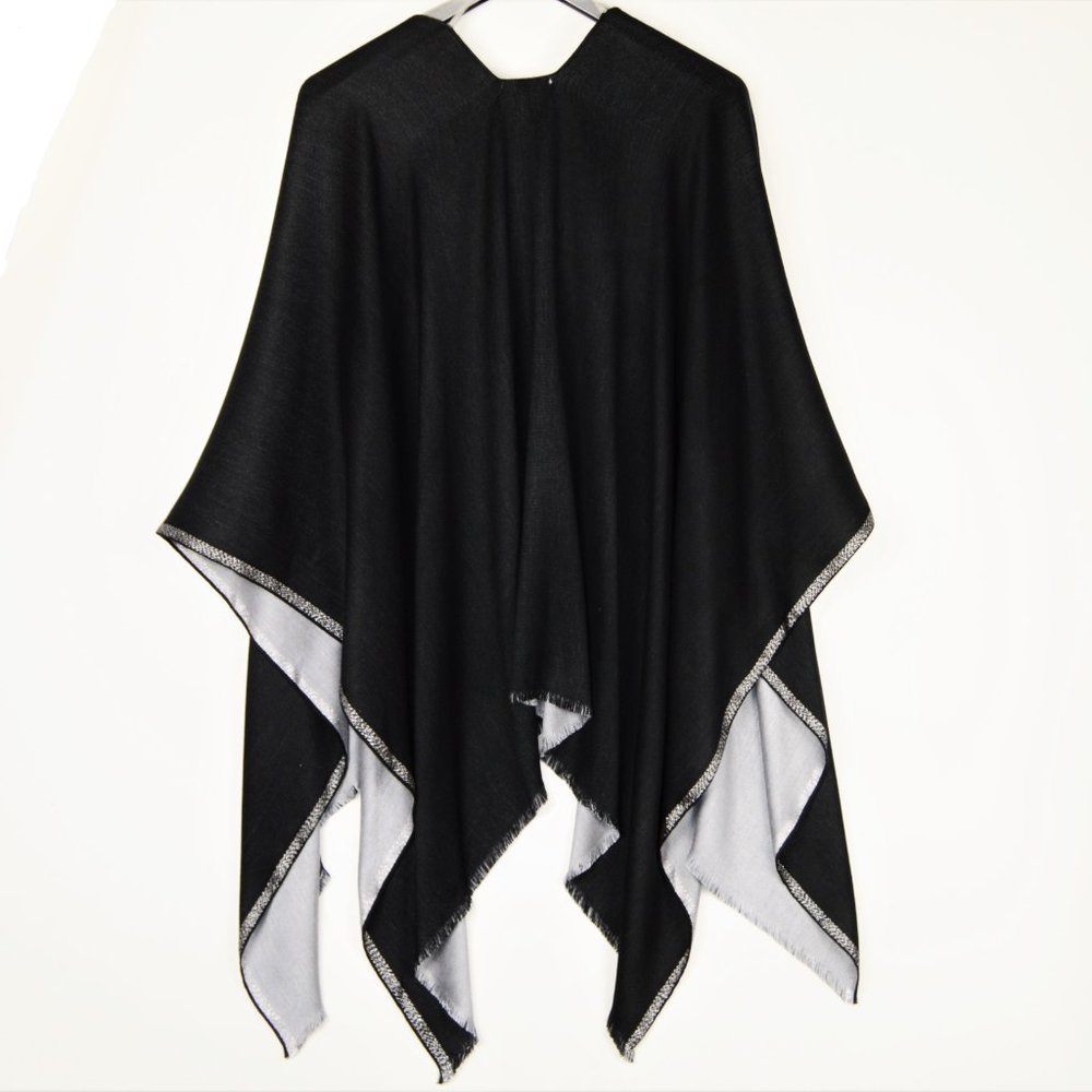 NWT Calvin Klein Reversible Shawl Black/Grey Shawl - Picture 4 of 9